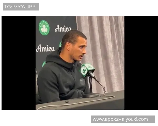 马祖拉反击冈萨雷斯语言障碍传言强调其英语流利并对报道表示愤怒 马祖拉反击冈萨雷斯语言障碍传言强调其英语流利并对报道表示愤怒