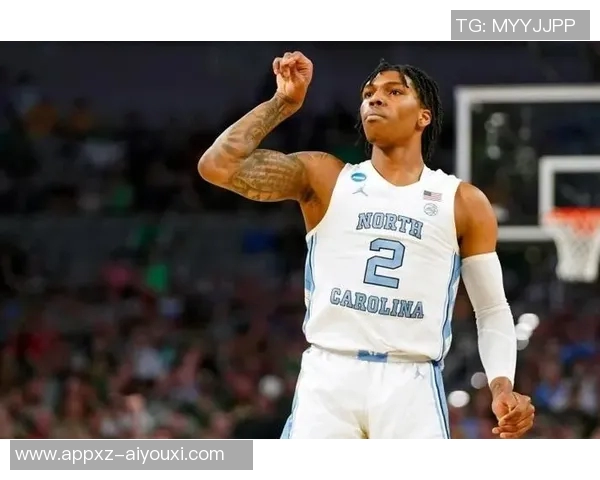 凯莱布乐福半场表现低迷仅获2篮板正负值惨淡19引发热议 凯莱布乐福半场表现低迷仅获2篮板正负值惨淡19引发热议